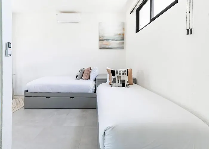 Downtown Historic - Starlink Wifi - Pool Holiday home